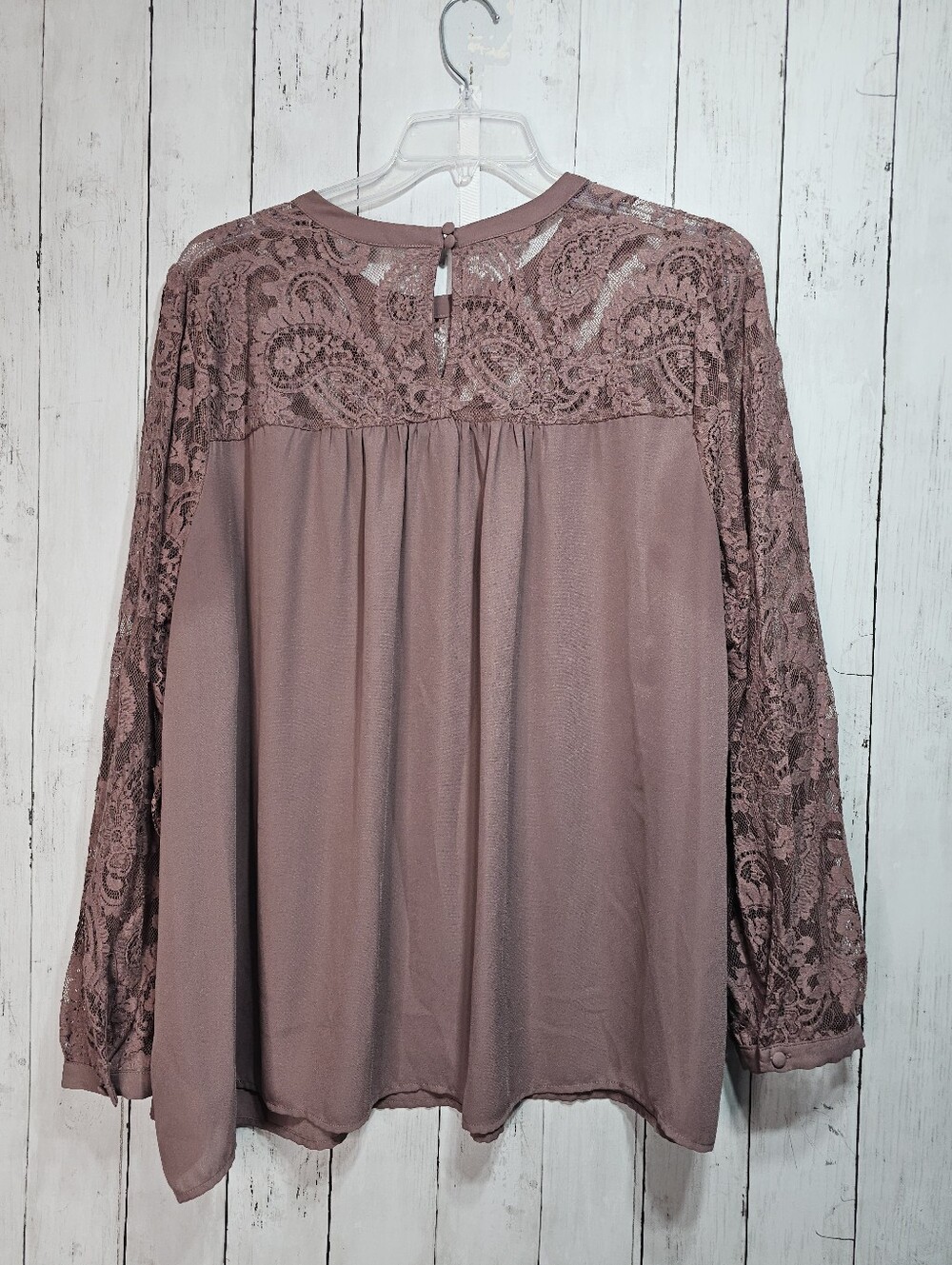 Torrid Women's Mauve Lace Long Sleeve & Yoke Lightweight Blouse Shirt Size 3X. - Picture 8 of 8